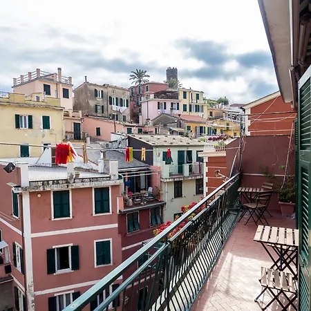 Recanissu With Balcony & Ac Apartman Vernazza