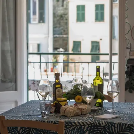 Recanissu With Balcony & Ac Vernazza