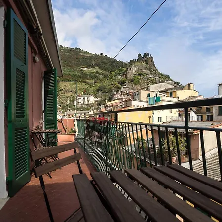 Recanissu With Balcony & Ac