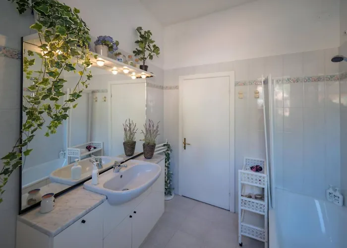 Recanissu With Balcony & Ac Apartament Vernazza