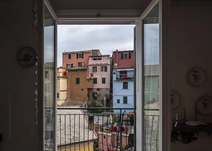 Recanissu With Balcony & Ac