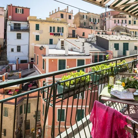 Recanissu With Balcony & Ac Apartment *