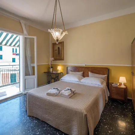 Recanissu With Balcony & Ac Apartment