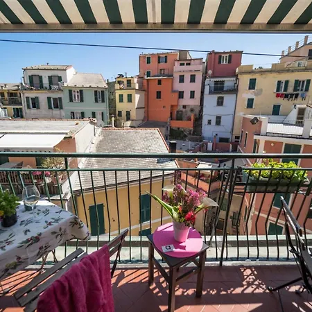 Recanissu With Balcony & Ac