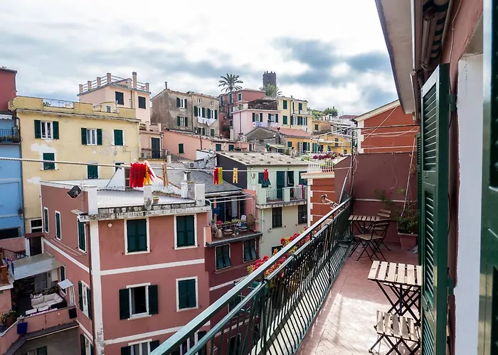 Recanissu With Balcony & Ac Daire Vernazza